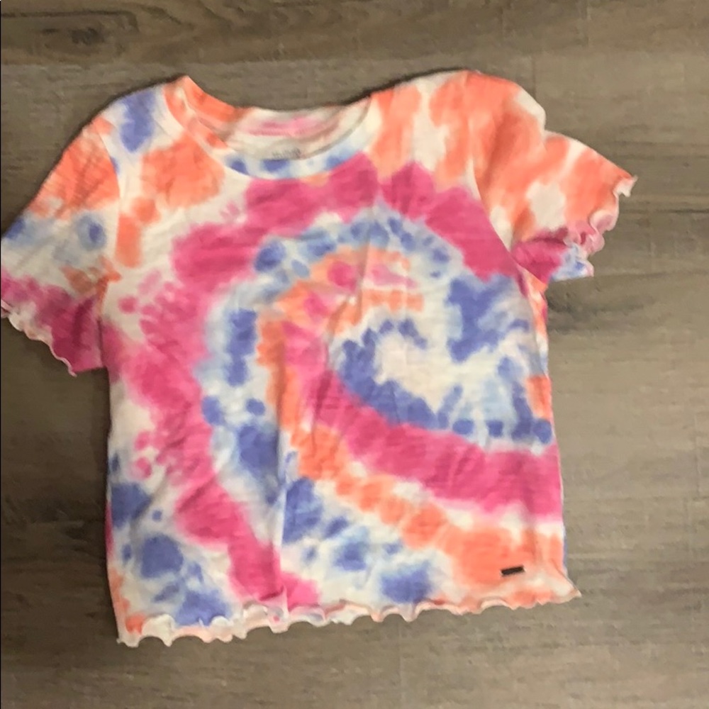 trendy tie dye crop top